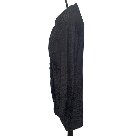 Steve Madden CURIOUS SILKY BLACK Animal Print Tie Front Shirt Dress Sz M NEW - Picture 4 of 10